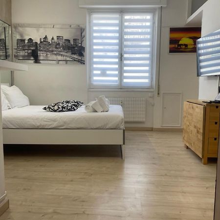 Living Genova Apartment Εξωτερικό φωτογραφία