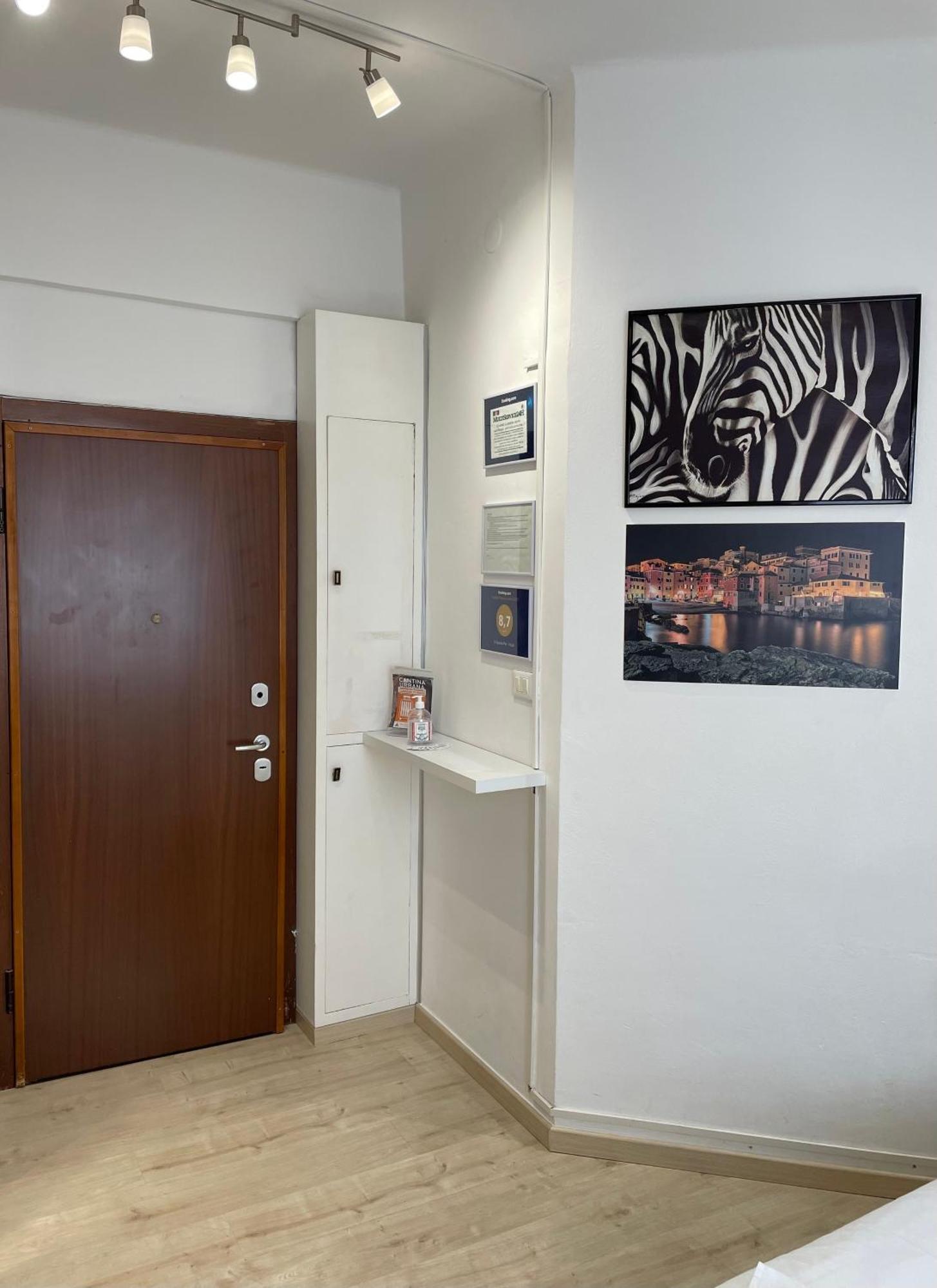Living Genova Apartment Εξωτερικό φωτογραφία